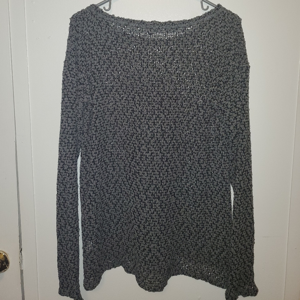 Aeropostale Black and Gray Textured Scoop Neck Sweater - Picture 5 of 10